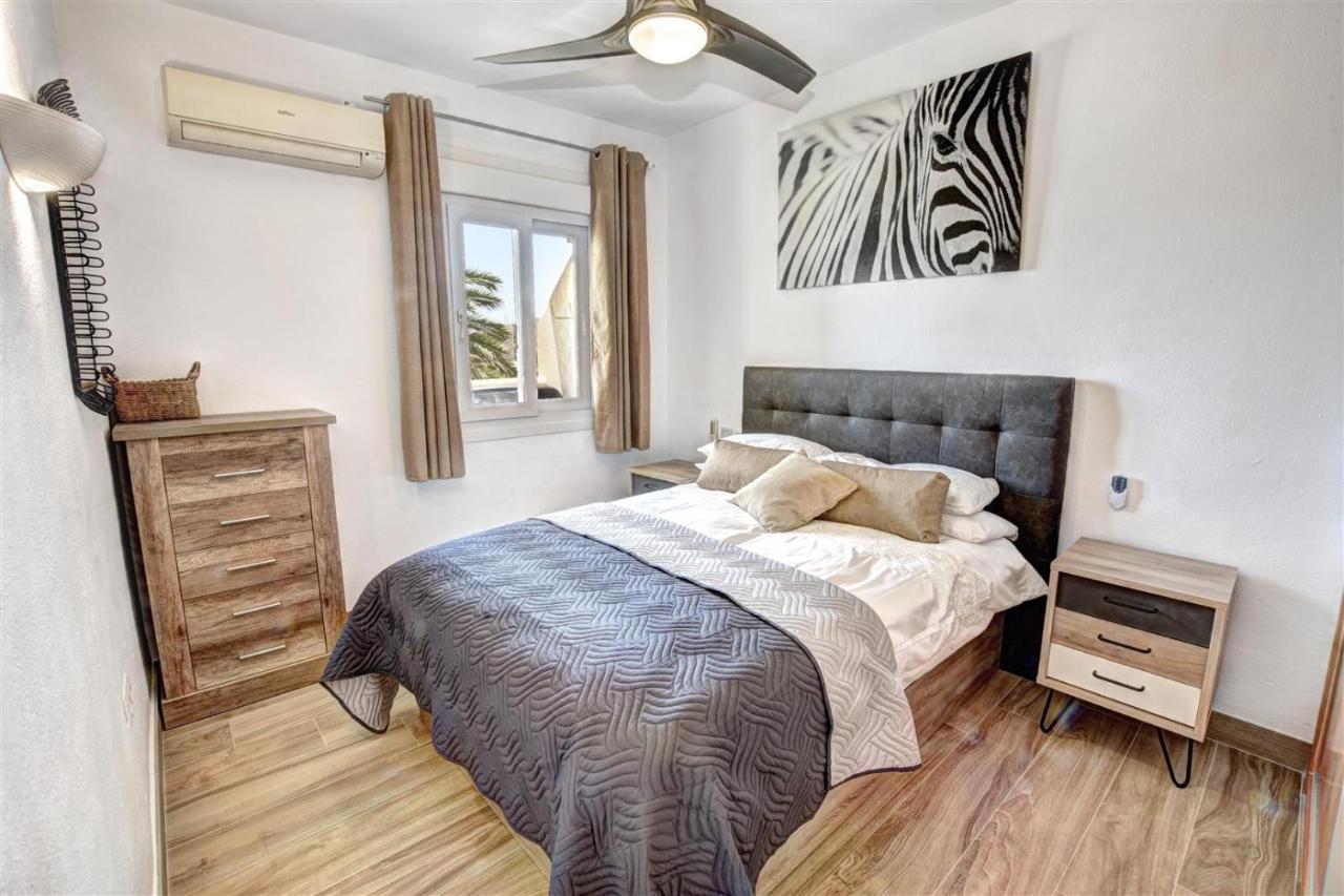 Benal Beach, Luxury Sea & Mountain View Beachside 1 Bedroom Apartment Benalmádena Eksteriør bilde