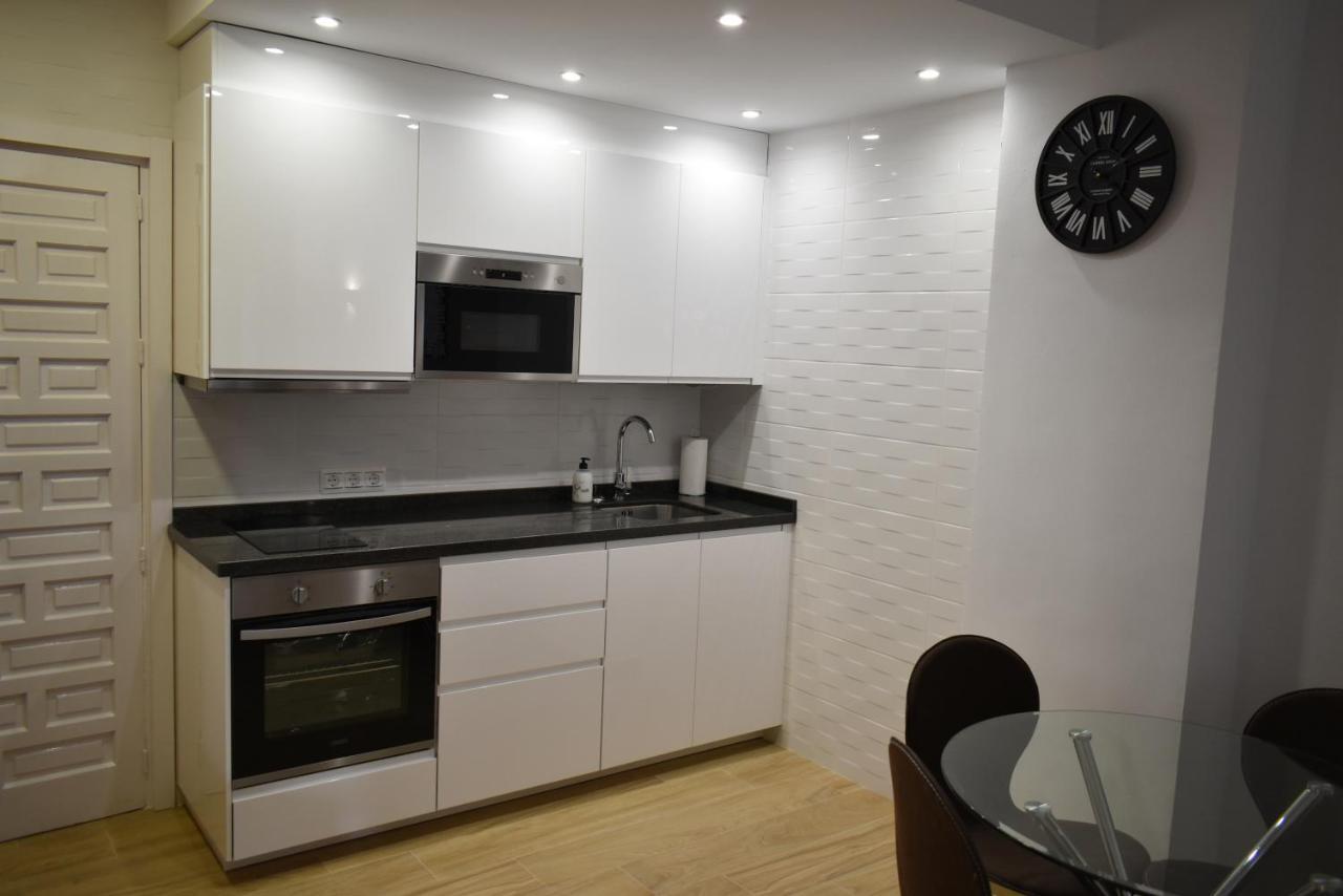 Benal Beach, Luxury Sea & Mountain View Beachside 1 Bedroom Apartment Benalmádena Eksteriør bilde